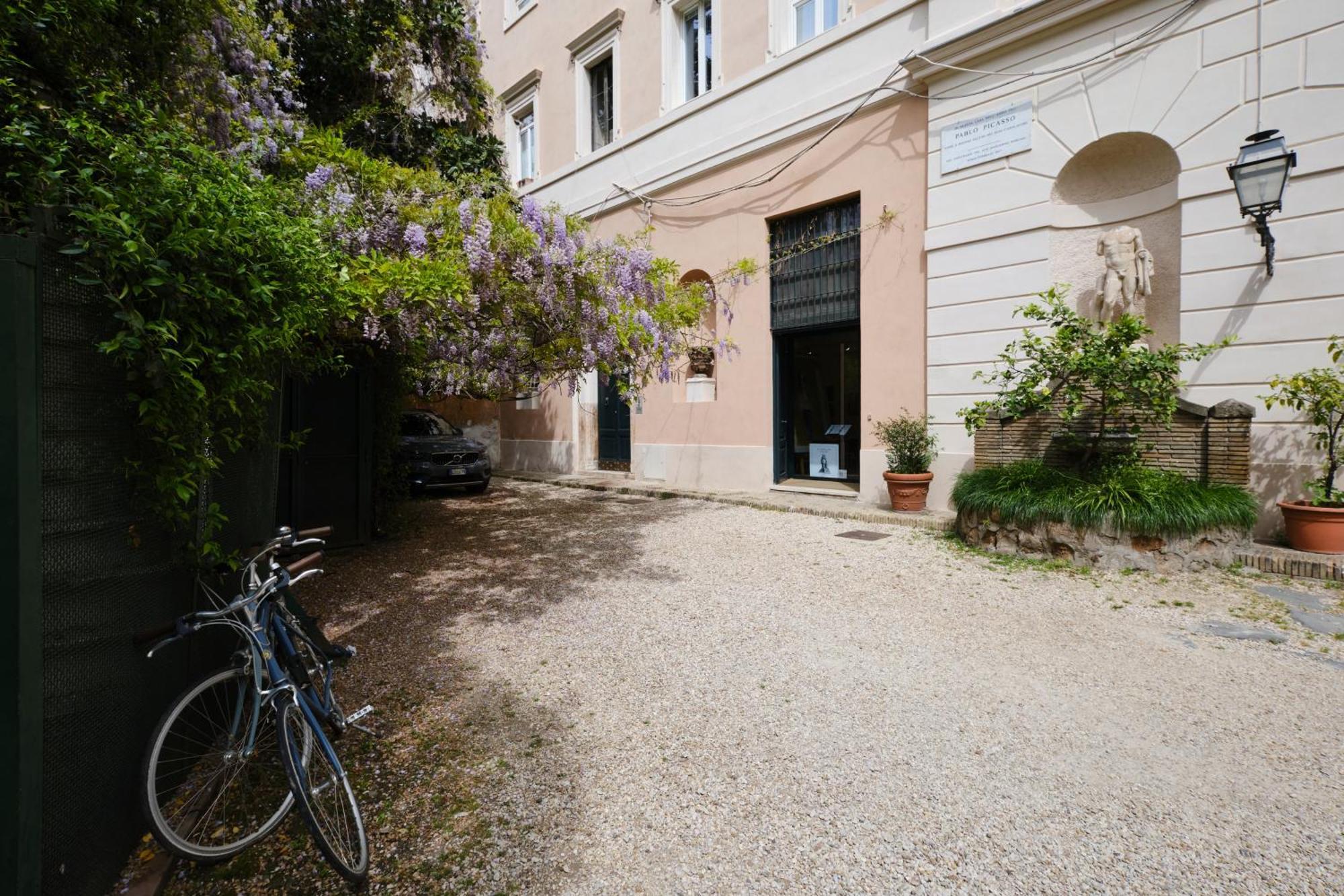Mb Suites Margutta Rom Exteriör bild